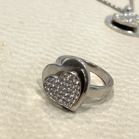 Authentic Piaget Necklace and Earrings - Picture 3 of 7